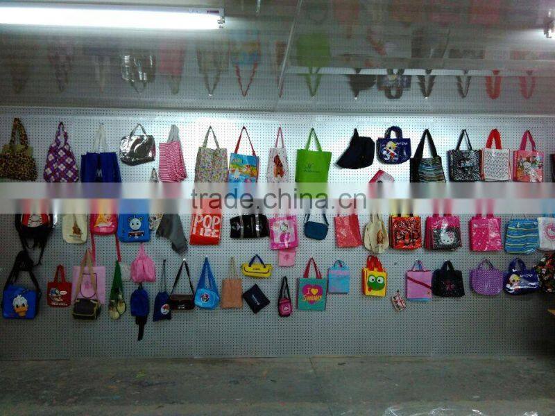 Colorful PU children coin bags/pouch/cover with zipper in fashion style