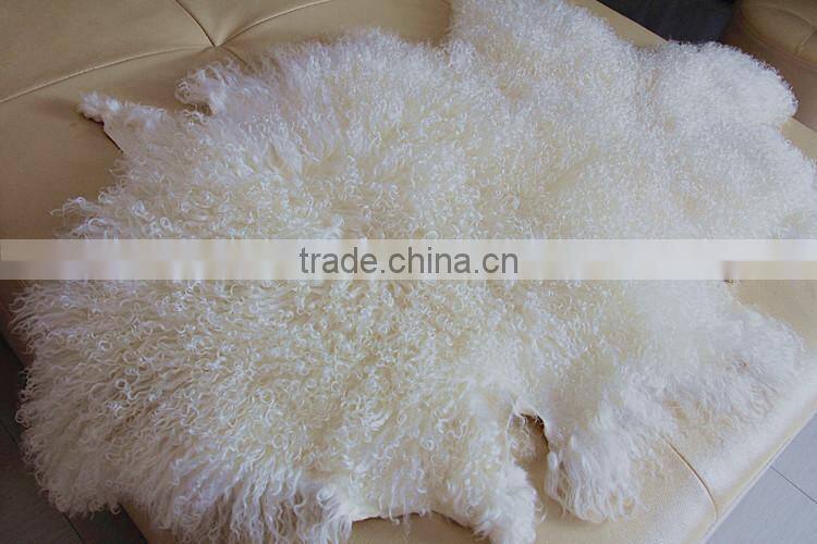 White Color Mongolian Sheep Fur Skin / Long Haired Sheep Fur Skin