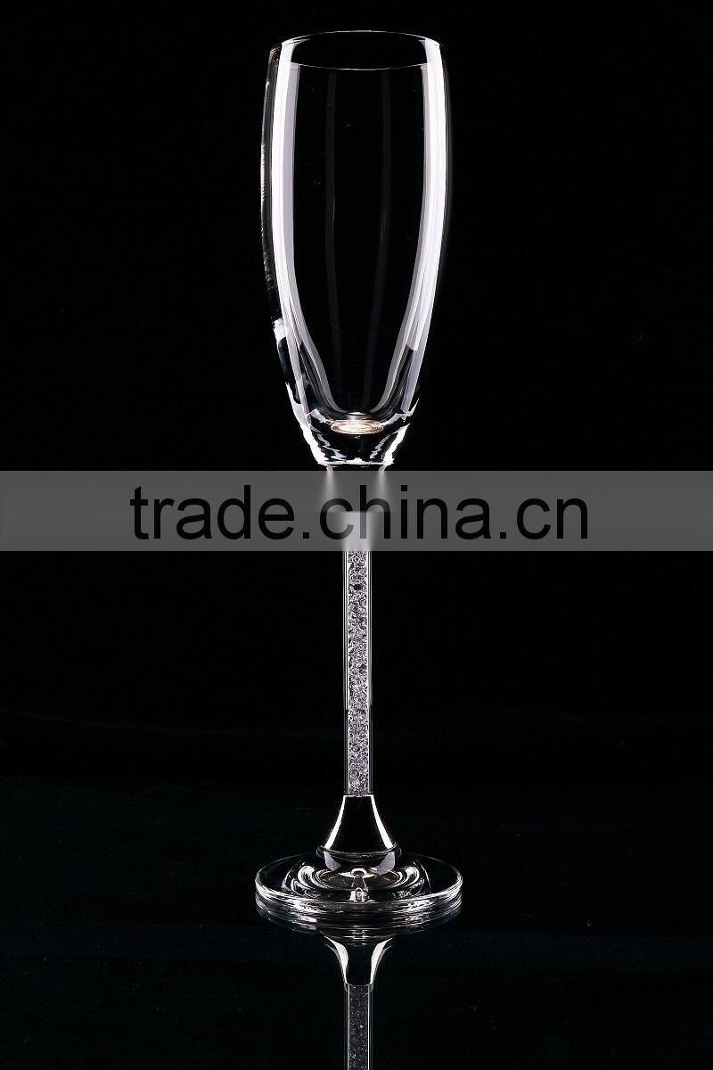 Wholesale toasting wine glasses, wine glass lead free goblet clear crystal 170ml champagne flutes with crystal stem for wendding