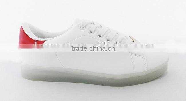 2016 Popular Light Up Coloful Casual Shoes for Wholesale