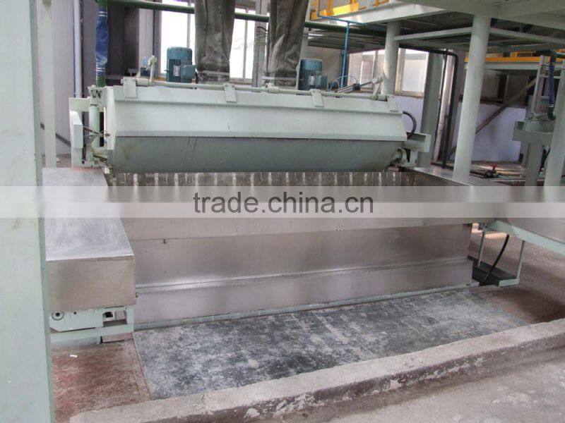 Gypsum block making machine