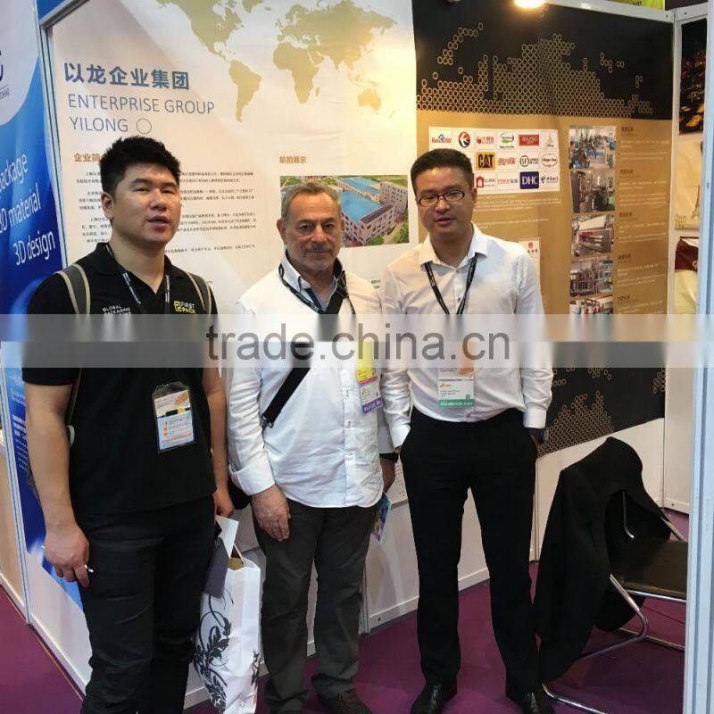 Big round black plastic disposable food sushi tray