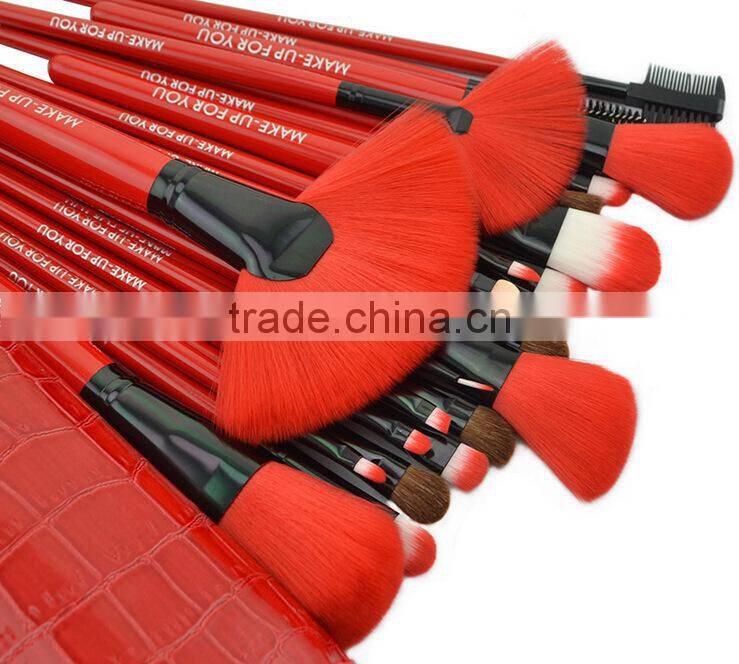 Popular Hot Selling 24 in 1 Make-Up Brush Set Red High Quality Comestic Brush With CROCO Bag For Brushes