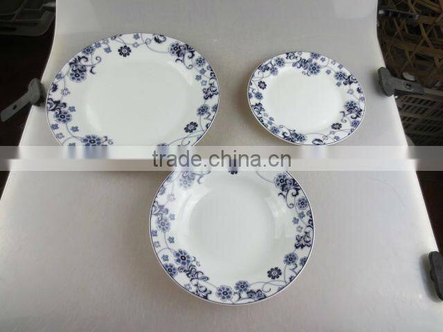 18 pcs dinner set with decal