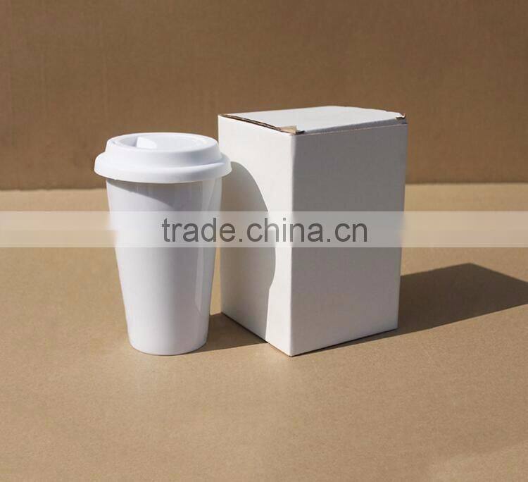 custom ceramic coffee mug with silicone lid