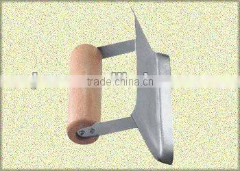 carbon steel corner trowel with wooden handle