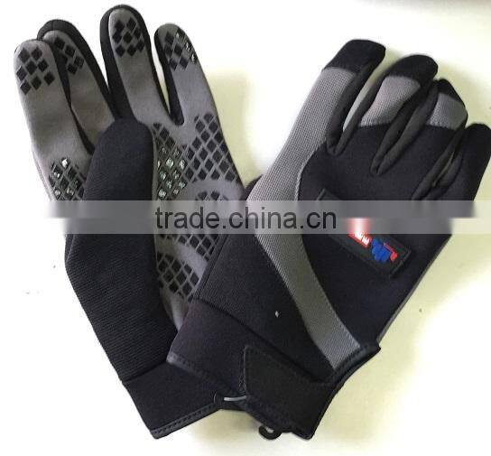 Anti-slip mechanical tools work gloves Silicon printed covered palm grip gloves