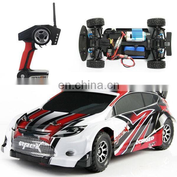 WL New model 2.4G 1:24 before turning full-scale high-speed car