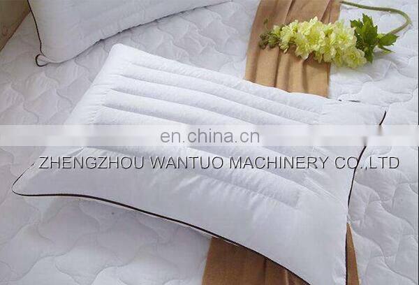 Fluffy pillow toys compression sealing packing machine / Pillow compressor and packer machine