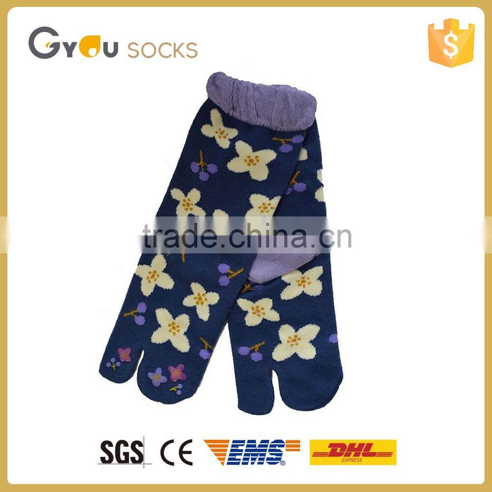 Japanese design toe socks printting socks