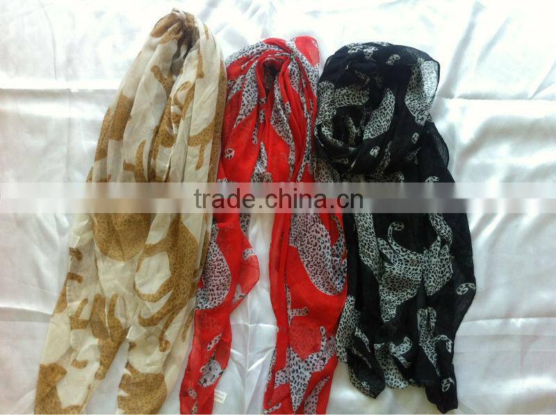 ecru base leopard printed scarf stock animal scarf stock scarf