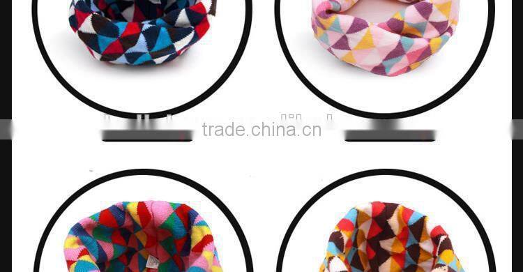Hot Selling Cute Lovely Triangle Knitting Fashion Baby Winter Scarf