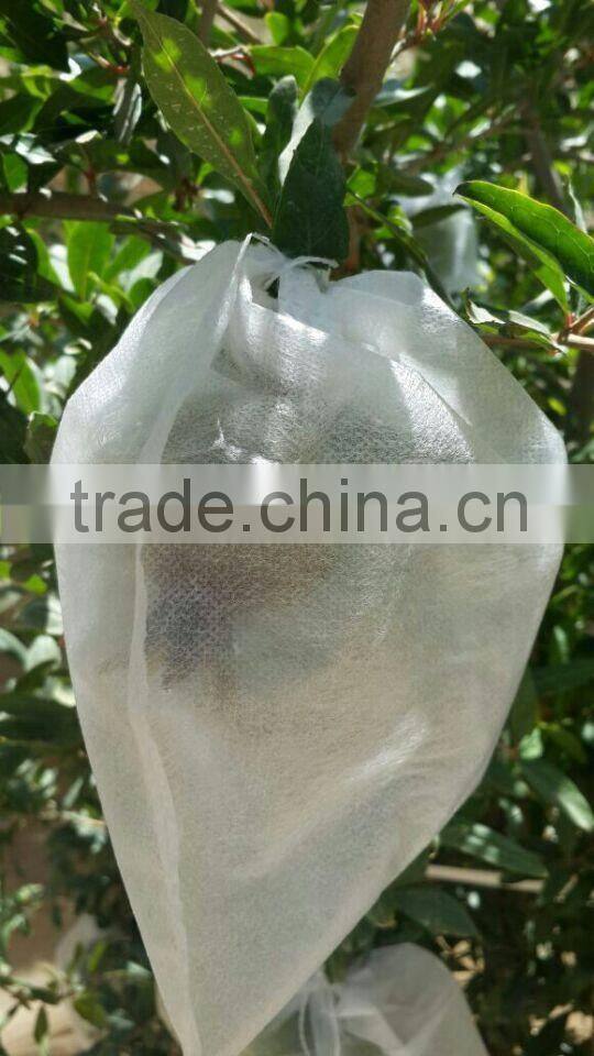 New non woven drawstring bag non-woven flat bag d-cut bag making machinw with handle fixing