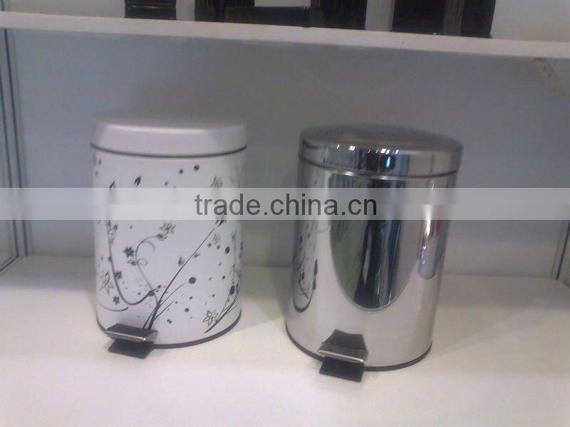 dust bin with cartoon printing