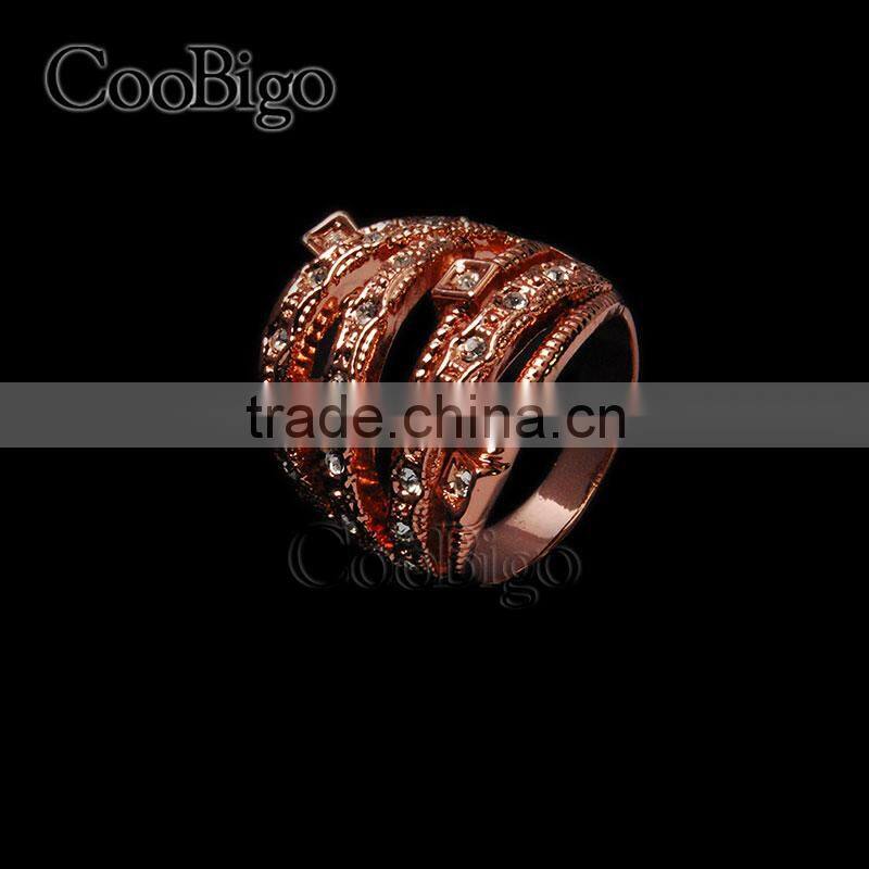 Fashion Jewelry Zinc Alloy Rhinestone Ring Elegant Women Party Show Gift Dresses Apparel Promotion Accessories
