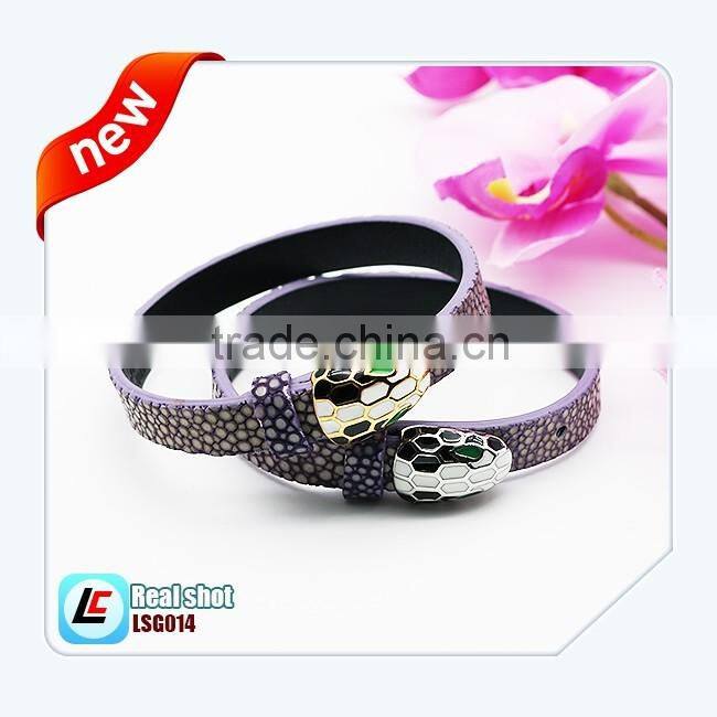 China supplier italian metal carved tatoo leather bracelets for men