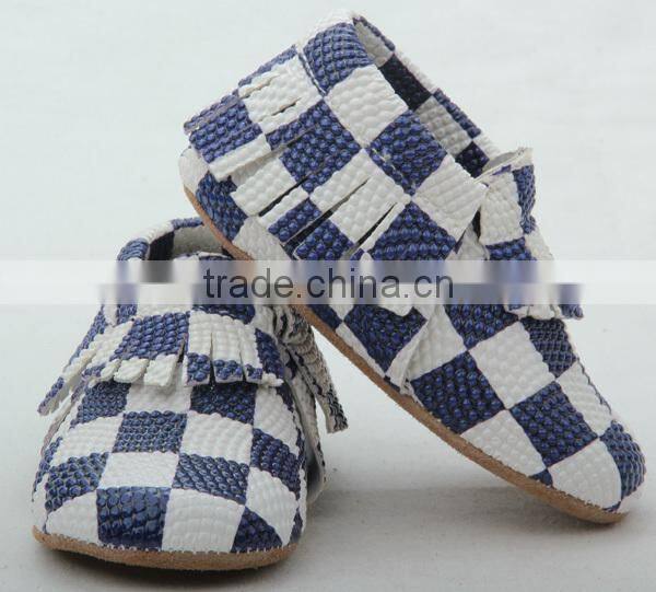 Wholesale moccasins made baby footwear