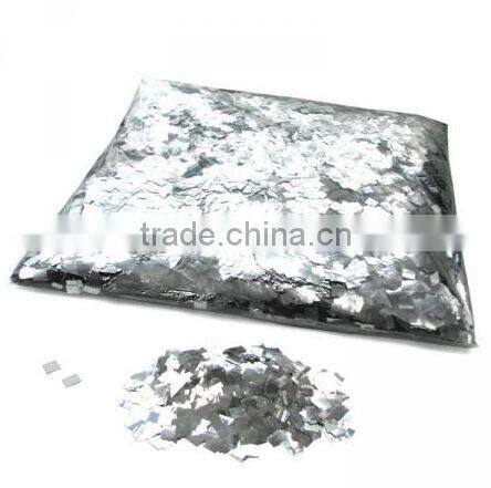 Paper confetti string for great party decor