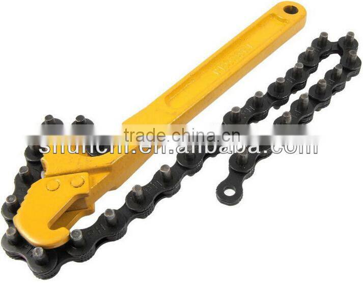 Wing type oil filter wrench for car