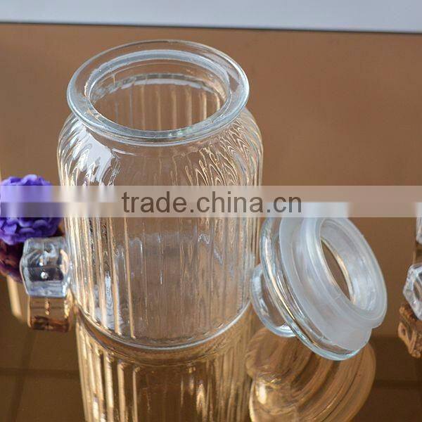 Wholesale storage glass jar with cover candy glass bottle for christmas