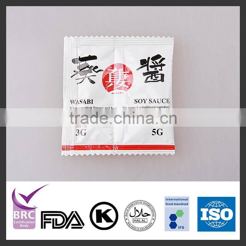 Collective packing 3g wasabi paste and 5g soy sauce