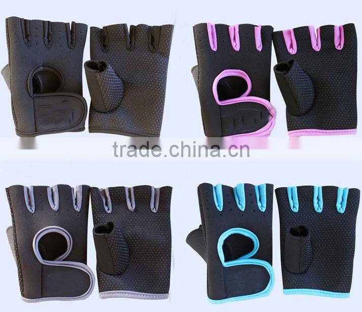 Wholesale Sports Gloves Fitness Exercise Training Gym Gloves Multifunction Wrist Exercise Gloves For Men And Women