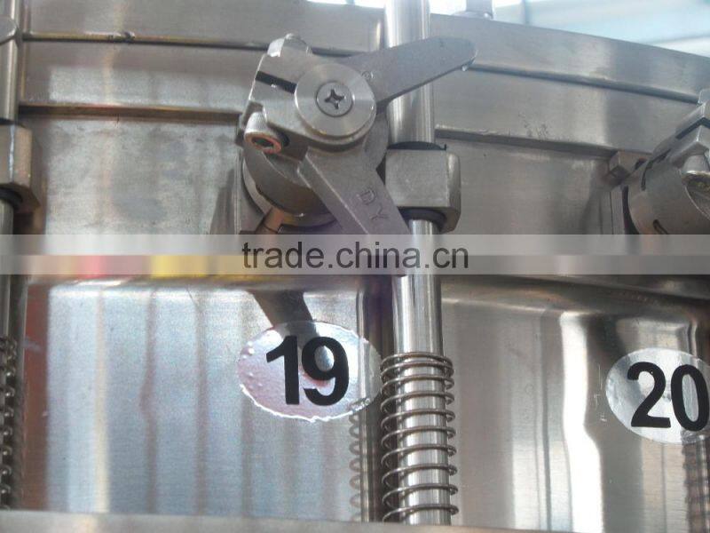 Carbonated drinks with flavors