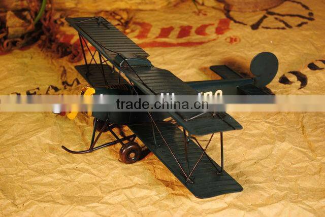 War biplane model