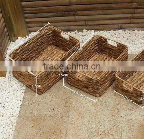 new style wholesales handmade woven water hyacinth make straw storage baskets sundries