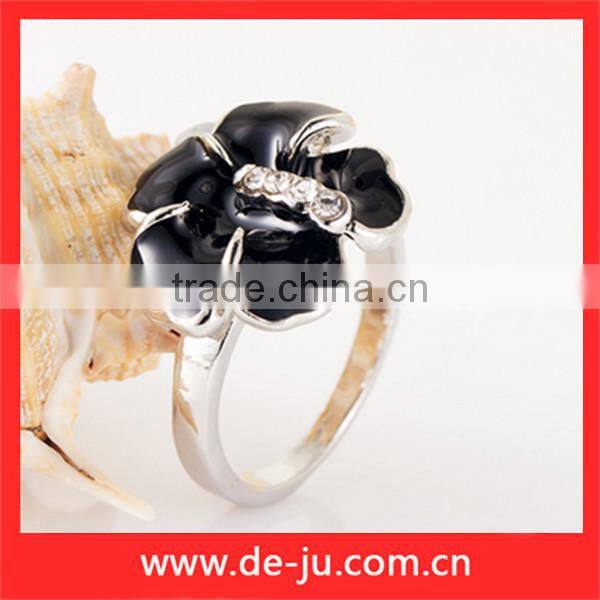 Fantasitic Magnetic Fashion Rose Gold Ring
