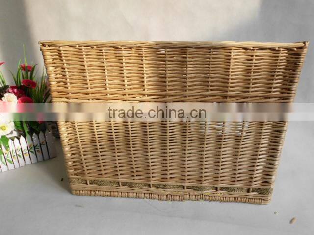 Wicker basket dog bed or pet bed