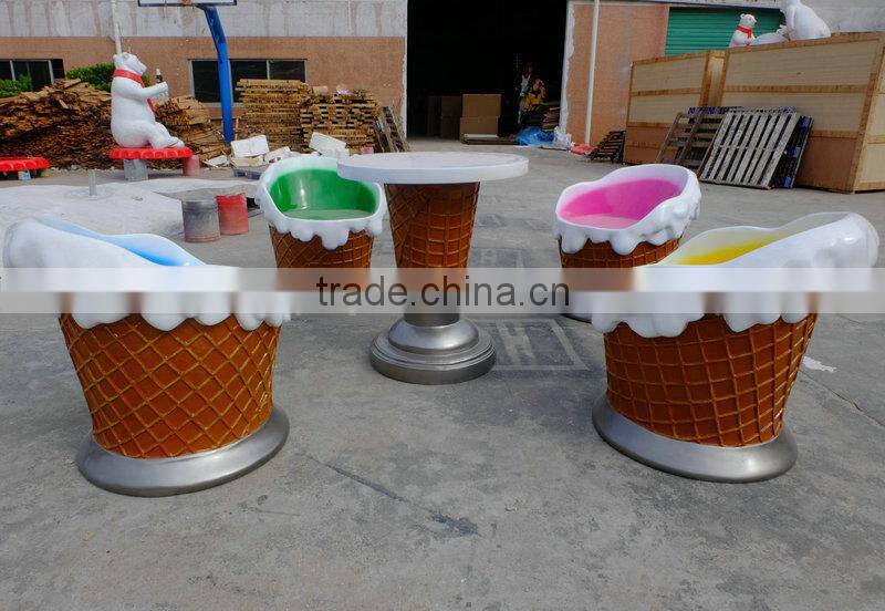 Ice cream table and chair for hotel or bar