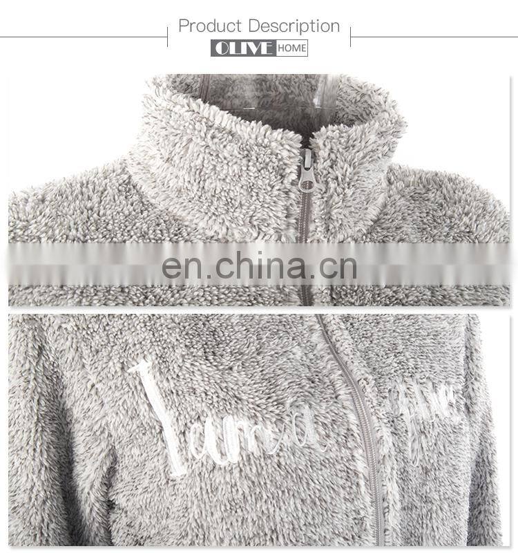 Weft Knitting Cationic Sherpa Bathrobe Adult Pyjamas With Embroidery