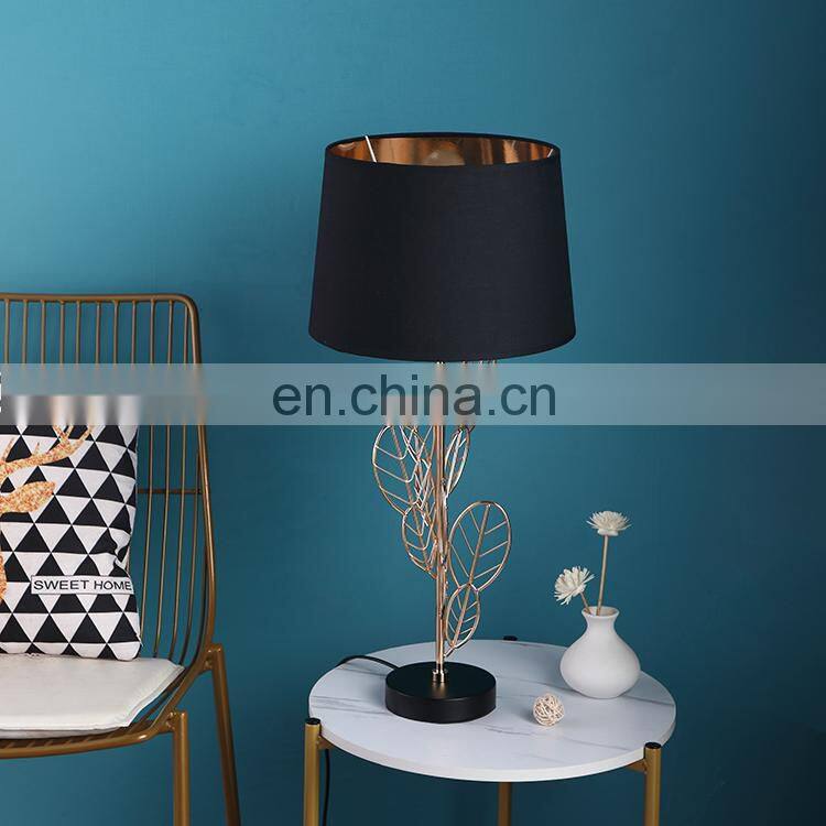 Top sale china wholesale cheap custom fancy iron hotel table lamp set for living room decor