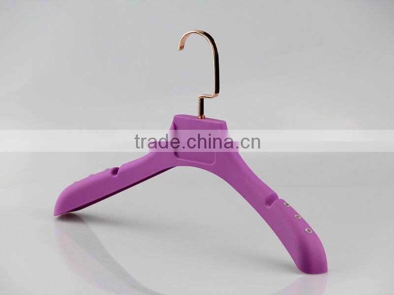 HA6932 antislip plastic hanger coat rubber coated hanger