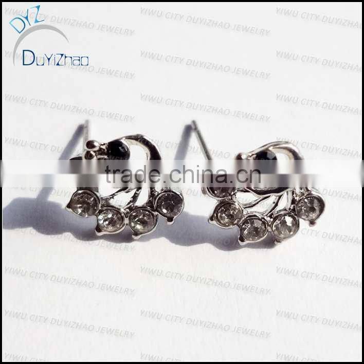 hot sale fashion stud earrings