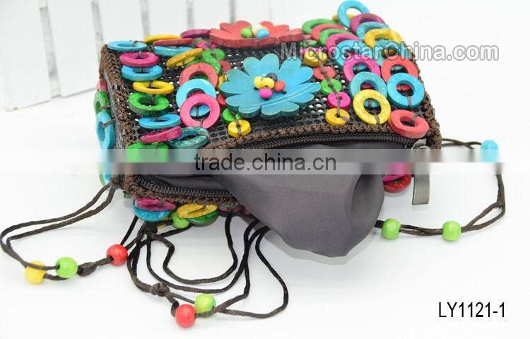 2016 hot selling in stock wholesale fashion coconut shell handbag
