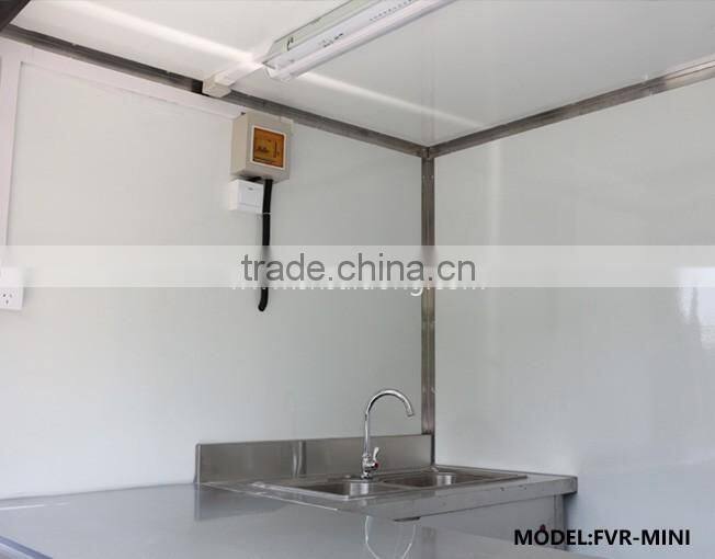 Mobile concession food cart for fast food