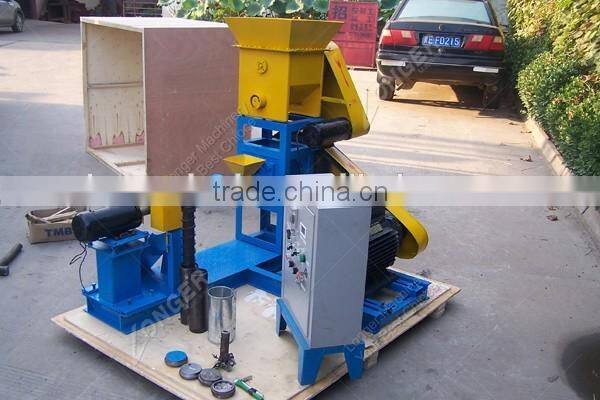 Farm Use Floating Fish Feed Pellet Mill Machine whatsapp 008618539906029