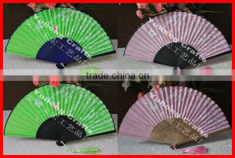 Handmade Chinese fabric folding fan