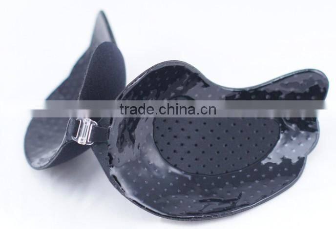 Deep cleavage v sexy invisible strapless shelf bra