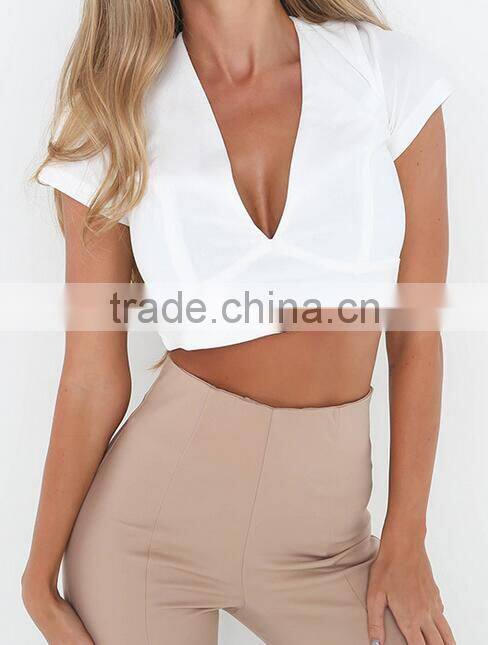 Runwaylover 117 Sexy Deep V-Neck Ladies 2017 Fashion Hollow Out Crop tops