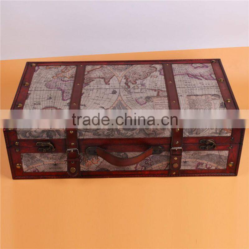 tea set made by crystal