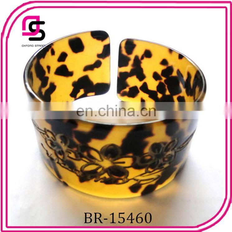 fashion summer tortoise bracelet with carved plastic tortoise jewelry