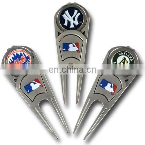 golf divot tool