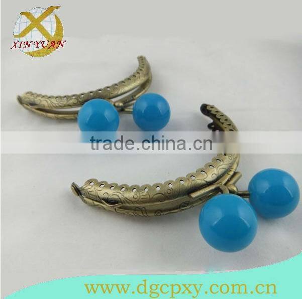 Top quality antique brass fashion DIY sewing blue candy head metal purse frames