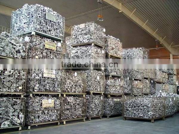 Folding stack wire mesh container for heavy industry