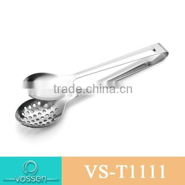 Teapot shaped tea accessory