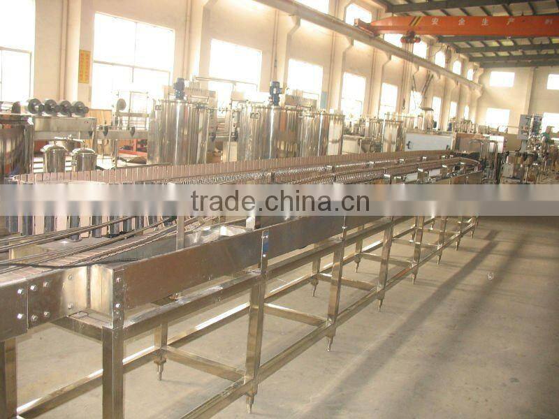 Reverse bottle cap sterilizer