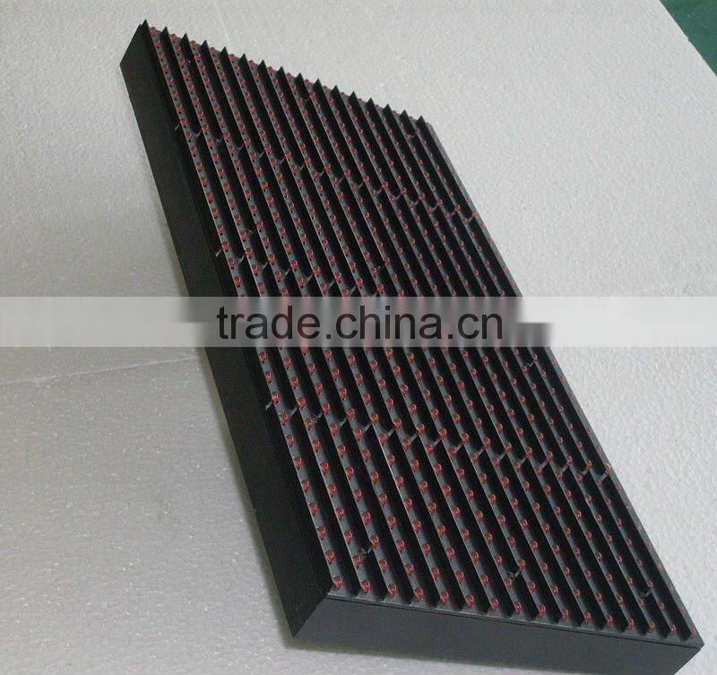 P12.5 outdoor single color led scrolling message board